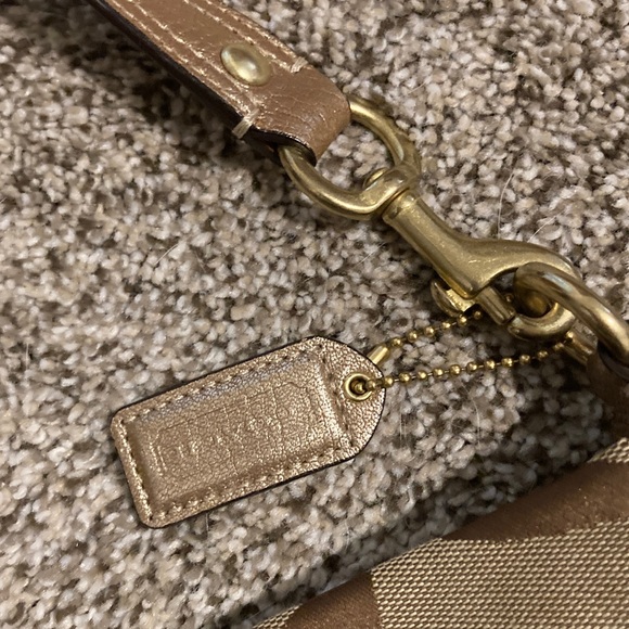 Vintage Gold and Brown Coach Bag - Picture 2 of 14